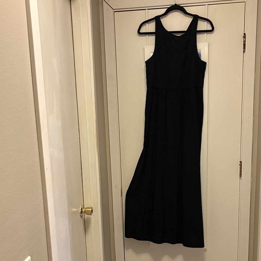 Universal Thread Black Sleeveless Maxi Dress